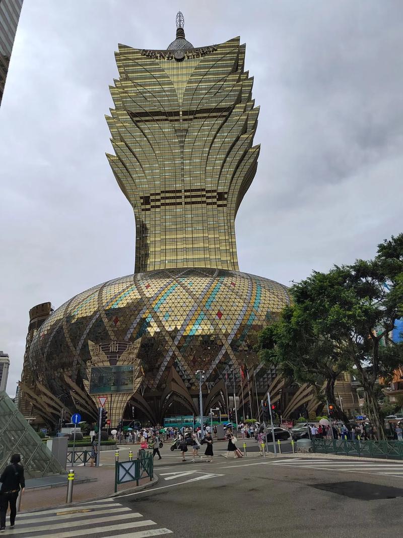 新澳2025今晚特马开奖,典解版新正实-新版和景区有建筑突发坍塌与景区有建筑突发坍塌怎么处理