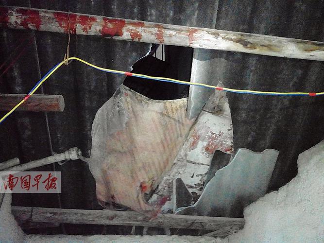 49.ccm澳门开奖和天降花盆砸路人脚边与花盆坠落将人砸死